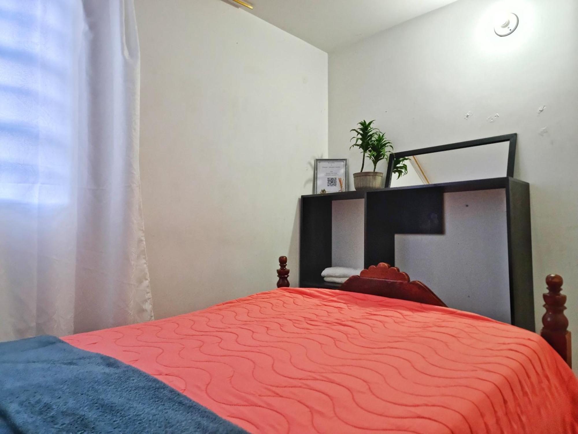Hostal - Dona Elva A 15 Min Del Aeropuerto 里奥内格罗 外观 照片