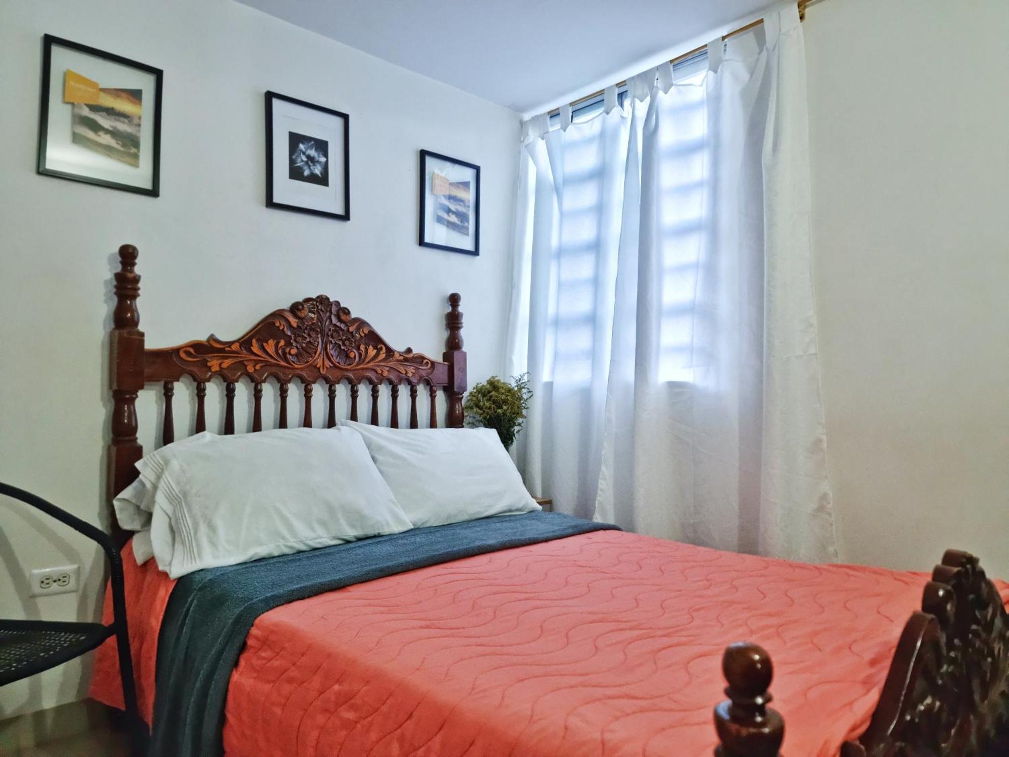 Hostal - Dona Elva A 15 Min Del Aeropuerto 里奥内格罗 外观 照片